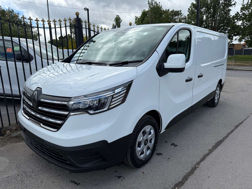 Renault Trafic Blue Ll30 Advance Panel Van L2 H1 Eu MC26UVG