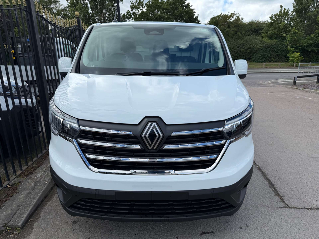 Renault Trafic Blue Ll30 Advance Panel Van L2 H1 Eu MC26UVG #3