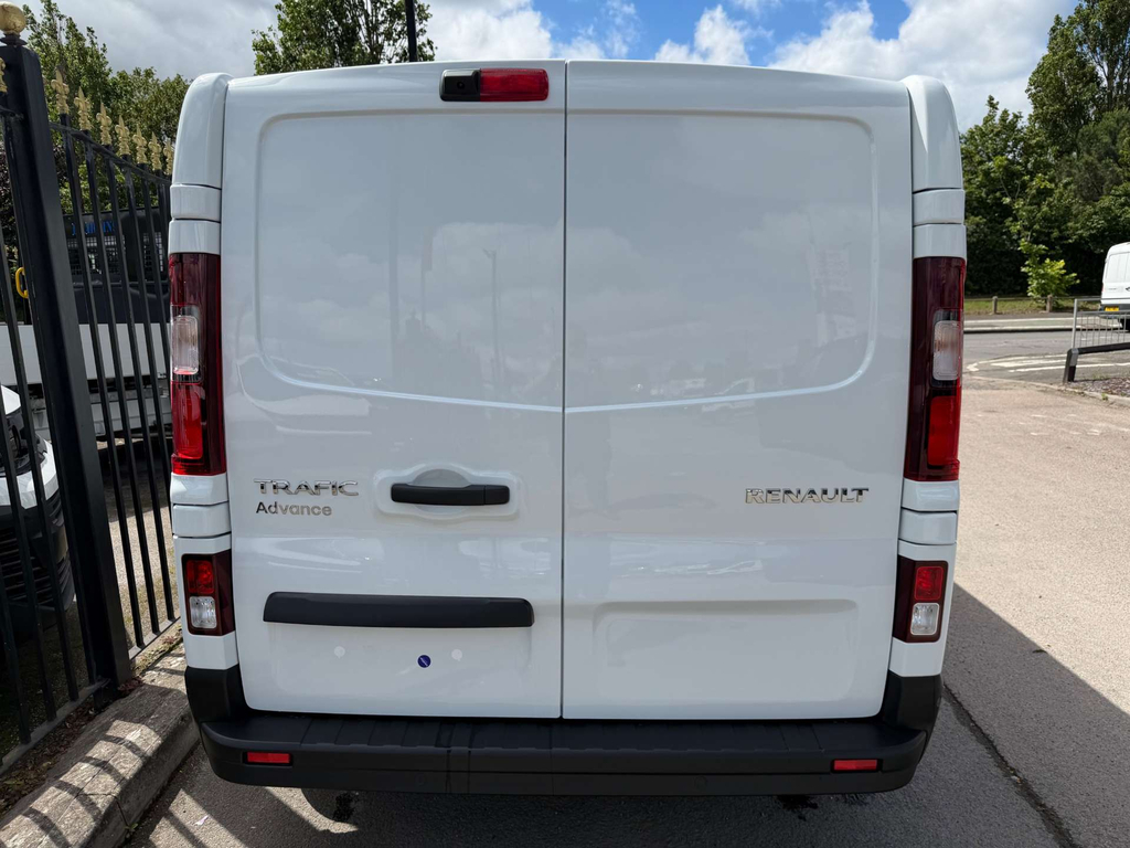 Renault Trafic Blue Ll30 Advance Panel Van L2 H1 Eu MC26UVG #4