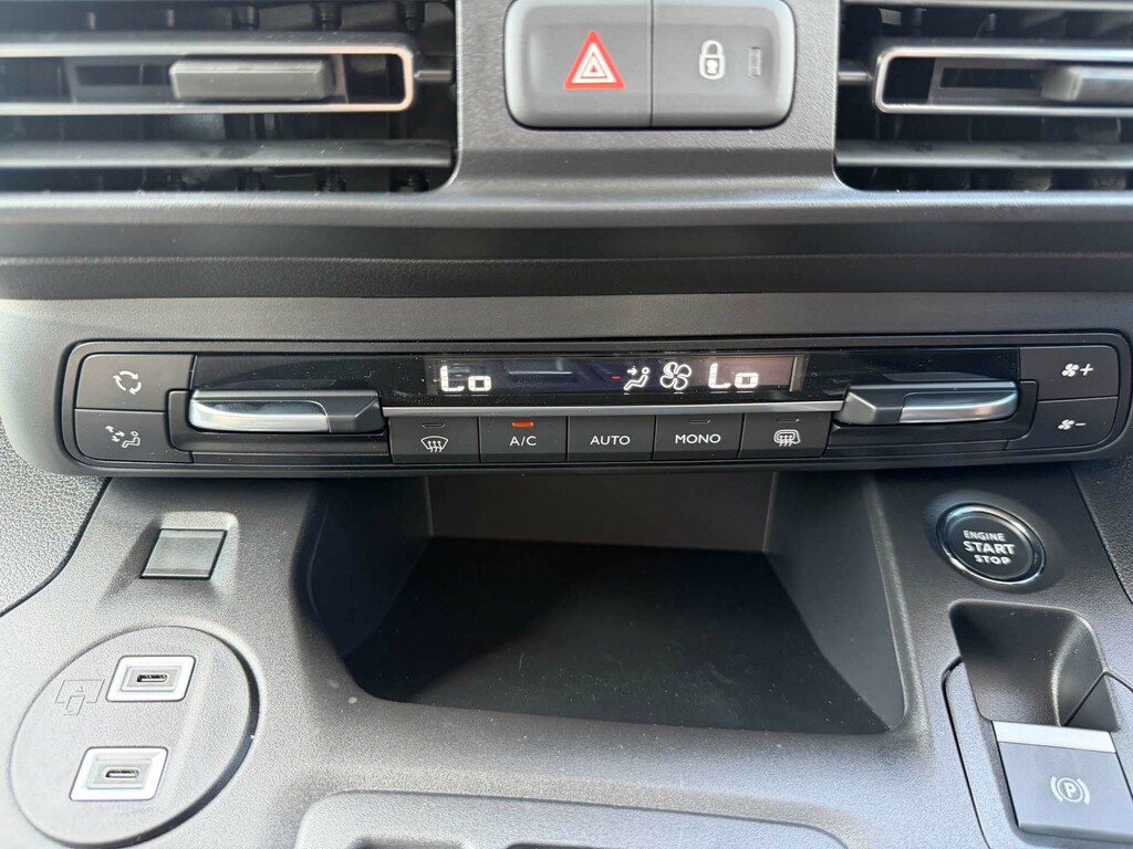 Vauxhall Combo 1.5 Turbo D 2300 Prime Plus Xl Panel Van 6Dr Diese White #15