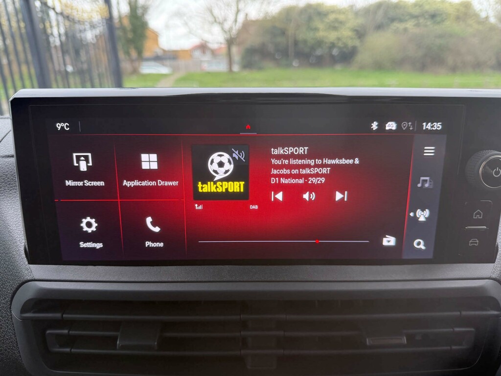 Vauxhall Vivaro 2.0 Turbo D 145 Prime H1 Double Cab White #13