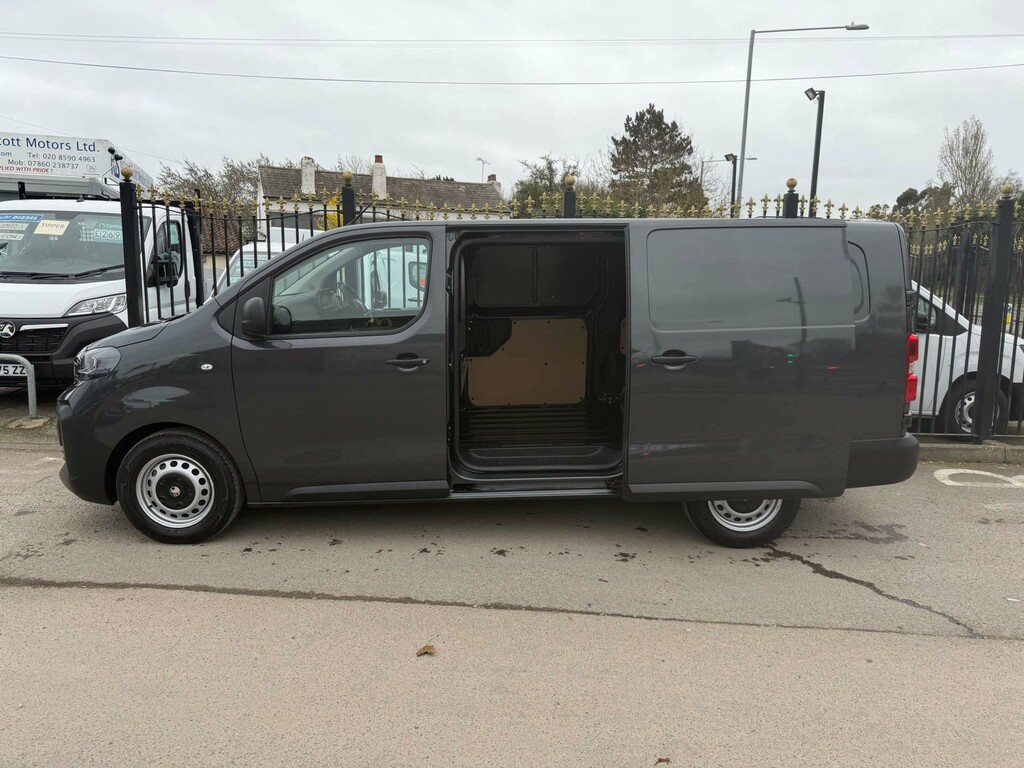 Vauxhall Vivaro 2.0 Turbo D 145 Prime H1 Double Cab White #8