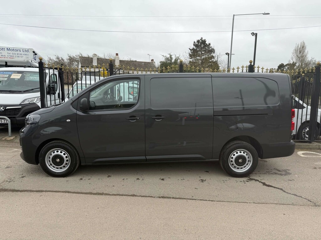 Vauxhall Vivaro 2.0 Turbo D 145 Prime H1 Double Cab White #7