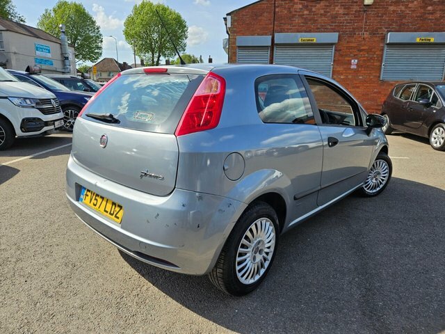 Fiat Grande Punto 1.2 Active White Hatchback 139 Grey #3