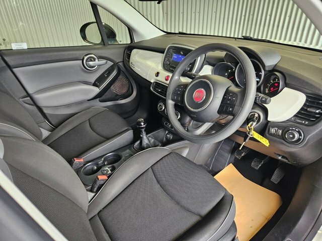Fiat 500X 1.4 Multiair Pop Star 2017 White #21