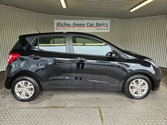 Hyundai I10 1.2 Se Hatchback Euro 5 87 Ps Black #2