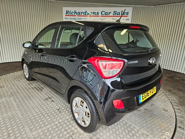 Hyundai I10 1.2 Se Hatchback Euro 5 87 Ps Black #6