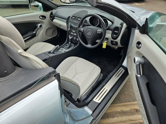 Mercedes-Benz SLK Convertible 3.0 Slk280 7G-tronic 200707 Silver #7