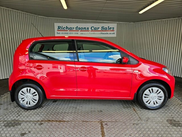 Volkswagen Up 1.0 Move Up Hatchback Euro 5 6 Red #2