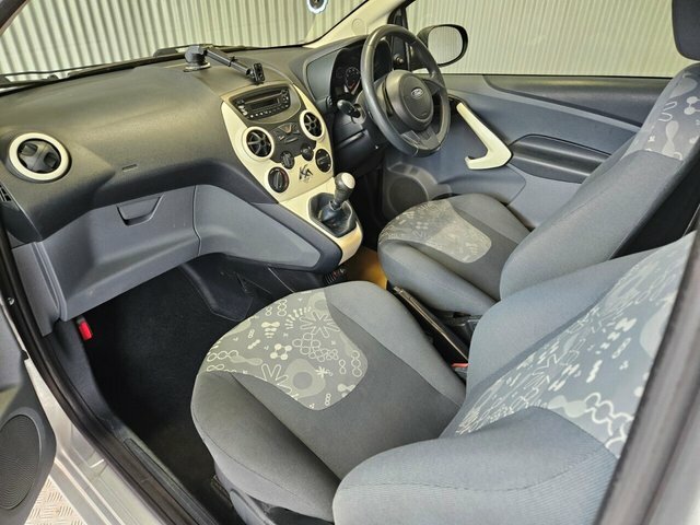 Ford KA Hatchback 1.2 Titanium Euro 4 201010 Silver #15