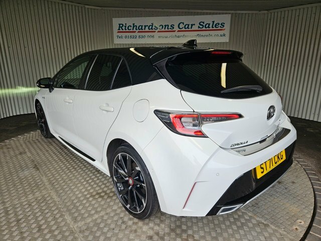 Toyota Corolla 2.0 Vvt-h Gpf Gr Sport Hatchback Hybrid White #6