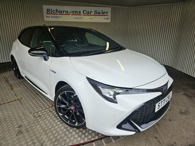 Toyota Corolla 2.0 Vvt-h Gpf Gr Sport Hatchback Hybrid White