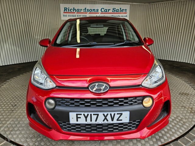 Hyundai I10 Hatchback Red #9