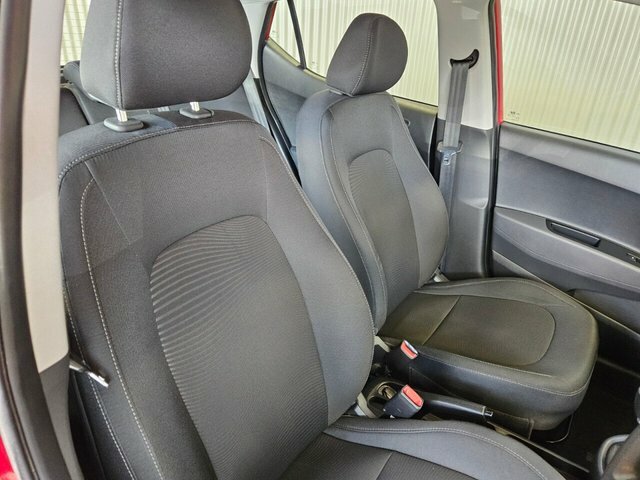 Hyundai I10 Hatchback Red #18