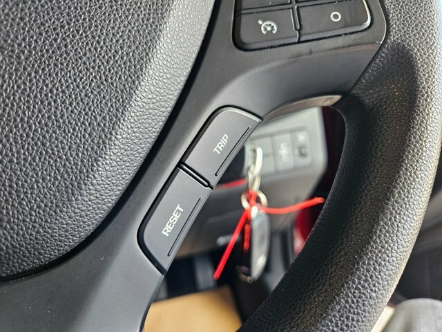 Hyundai I10 Hatchback Red #14