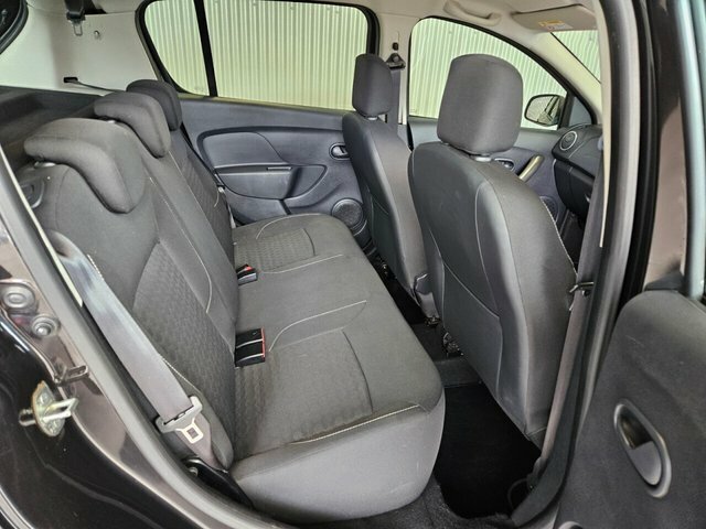 Dacia Sandero Hatchback White #17