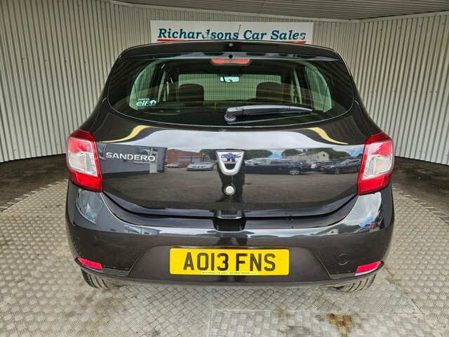 Dacia Sandero 0.9 Tce Laureate Hatchback Euro Black #4