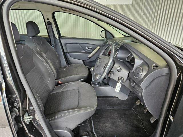 Dacia Sandero Hatchback White #13