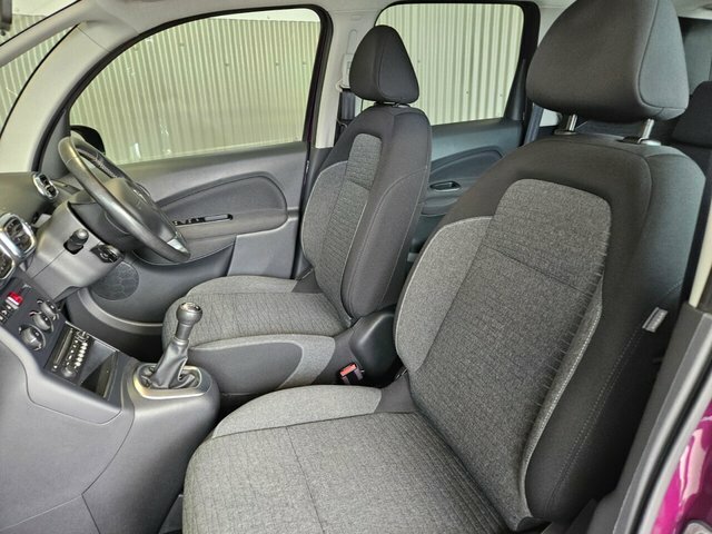 Citroen C3 Picasso Edition White #25