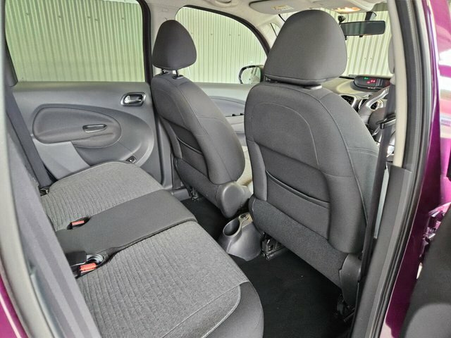 Citroen C3 Picasso Edition White #15