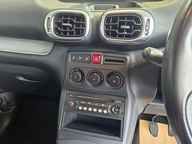 Citroen C3 Picasso Edition White #10