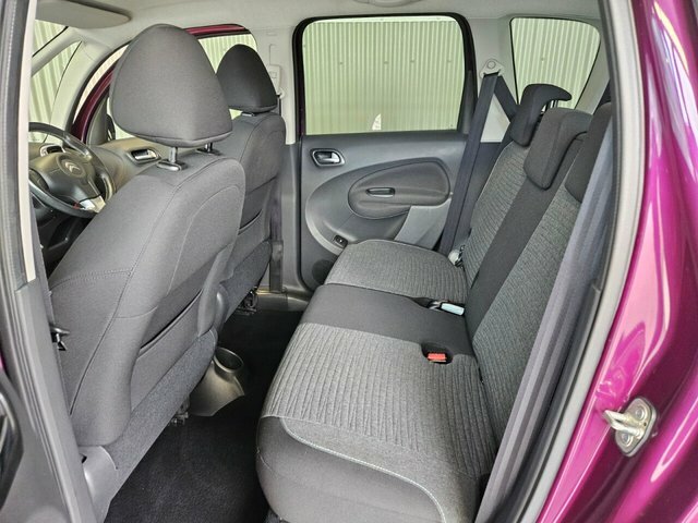 Citroen C3 Picasso Edition White #20