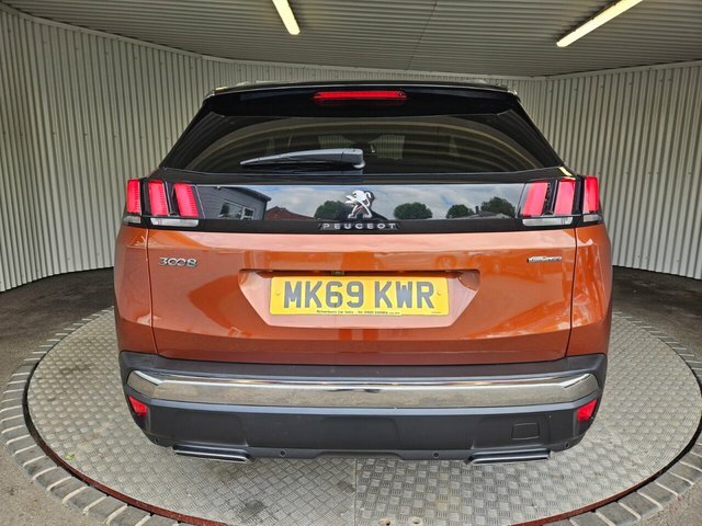 Peugeot 3008 1.2 Puretech Gt Line Premium Suv Eat Eu Brown #4