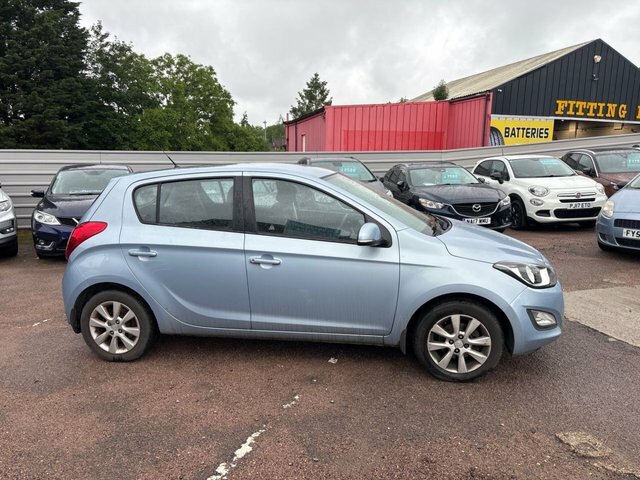 Hyundai I20 1.2 Active Hatchback Euro 5 85 Blue #2