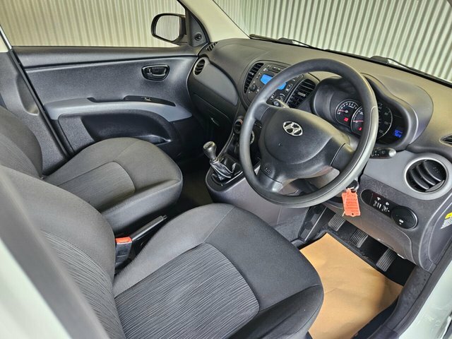 Hyundai I10 1.2 Active Euro 5 Red #12