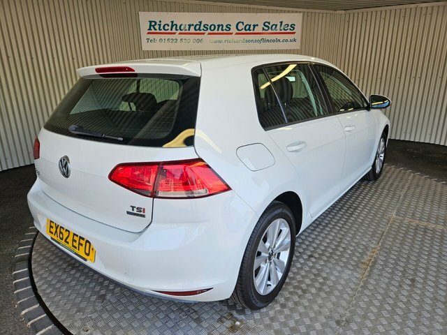 Volkswagen Golf 1.4 Tsi Bluemotion Tech Se Hatchback Ma White #3