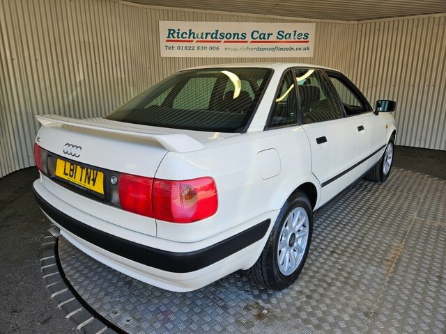 Audi 80 Saloon White #3