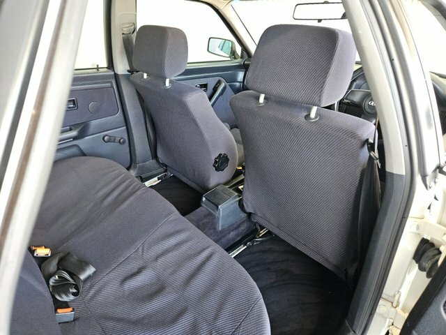 Audi 80 Saloon 2.0 E 1994L Blue #24