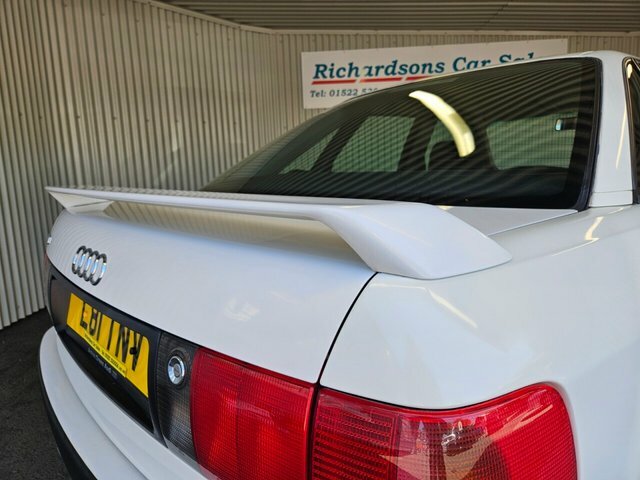 Audi 80 Saloon White #4