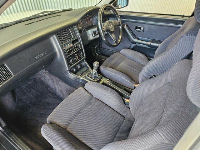 Audi 80 Saloon 2.0 E 1994L Blue #32