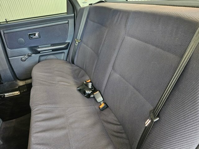 Audi 80 Saloon 2.0 E 1994L Blue #30