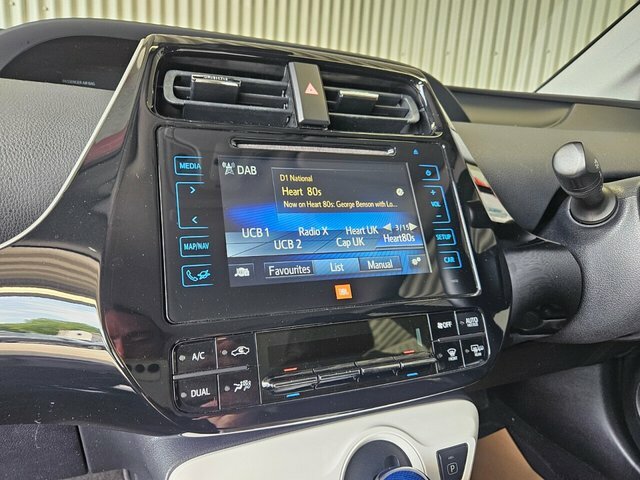 Toyota Prius 1.8 Vvti Excel Cvt Silver #37