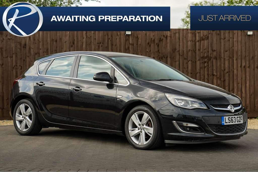 Vauxhall Astra Vauxhall Astra 1.6 16V Sri Hatchback Au Black