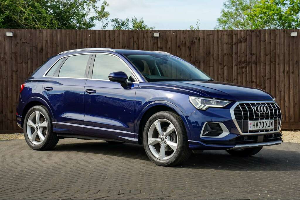 Audi Q3 Audi Q3 1.5 Tfsi Cod 35 Sport Suv S Tro Blue