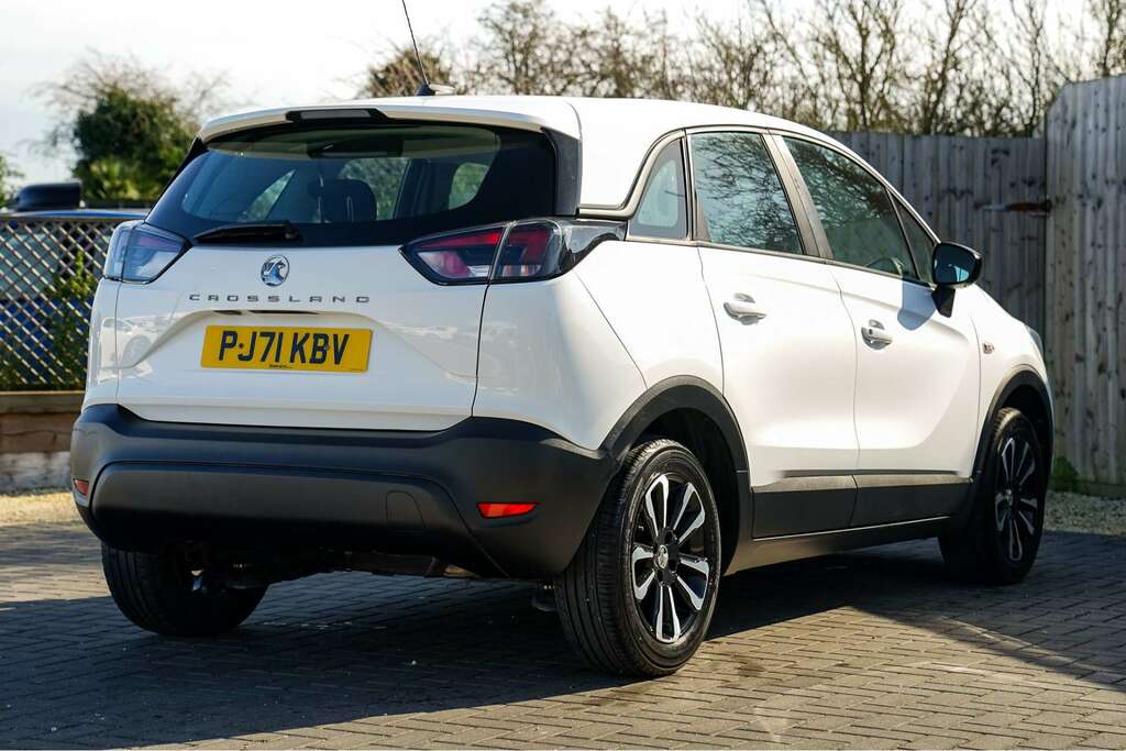 Vauxhall Crossland Vauxhall Crossland 1.2 Crossland Se PJ71KBV White #4