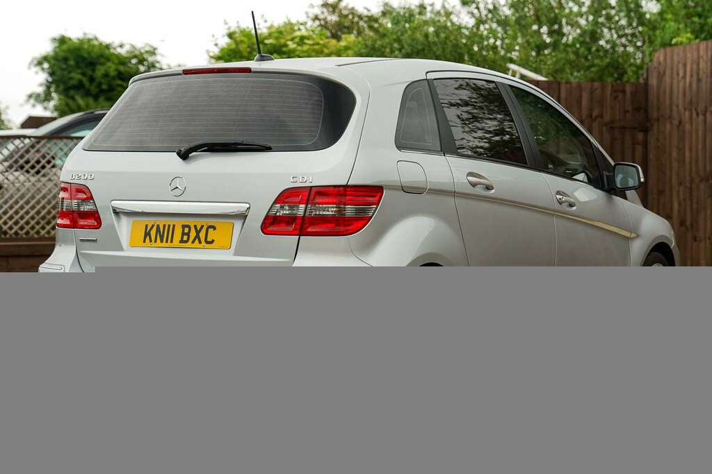 Mercedes-Benz B Class 1.5 B160 Blueefficiency Se 95 Bhp Blue #3