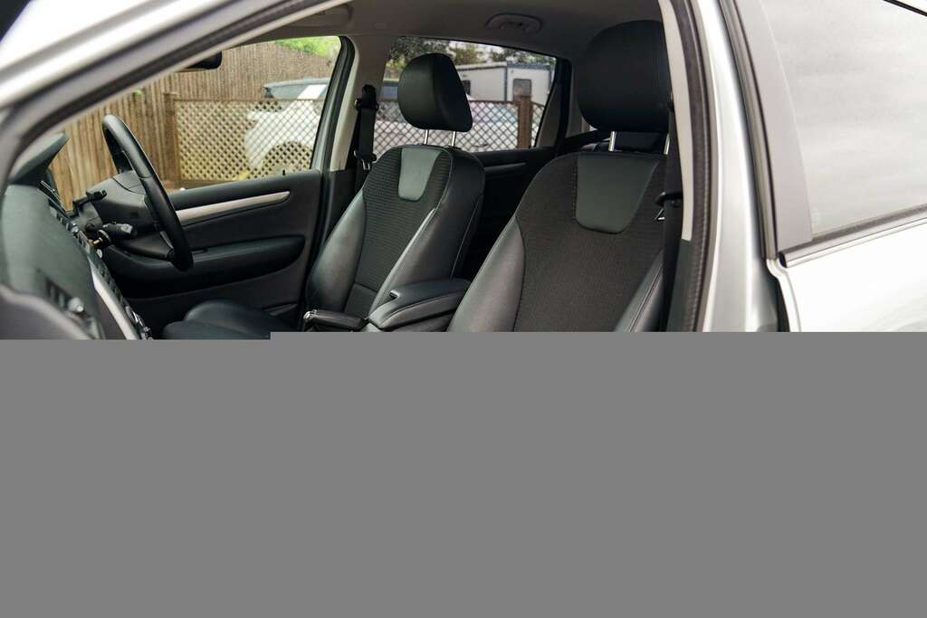 Mercedes-Benz B Class 1.5 B160 Blueefficiency Se 95 Bhp Blue #8