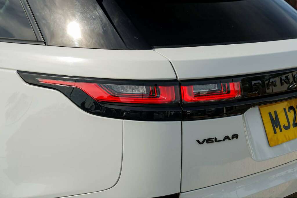 Land Rover Range Rover Velar Land Rover Range Rover Velar 2.0 D200 Mhev Edition MJ22ULU White #2