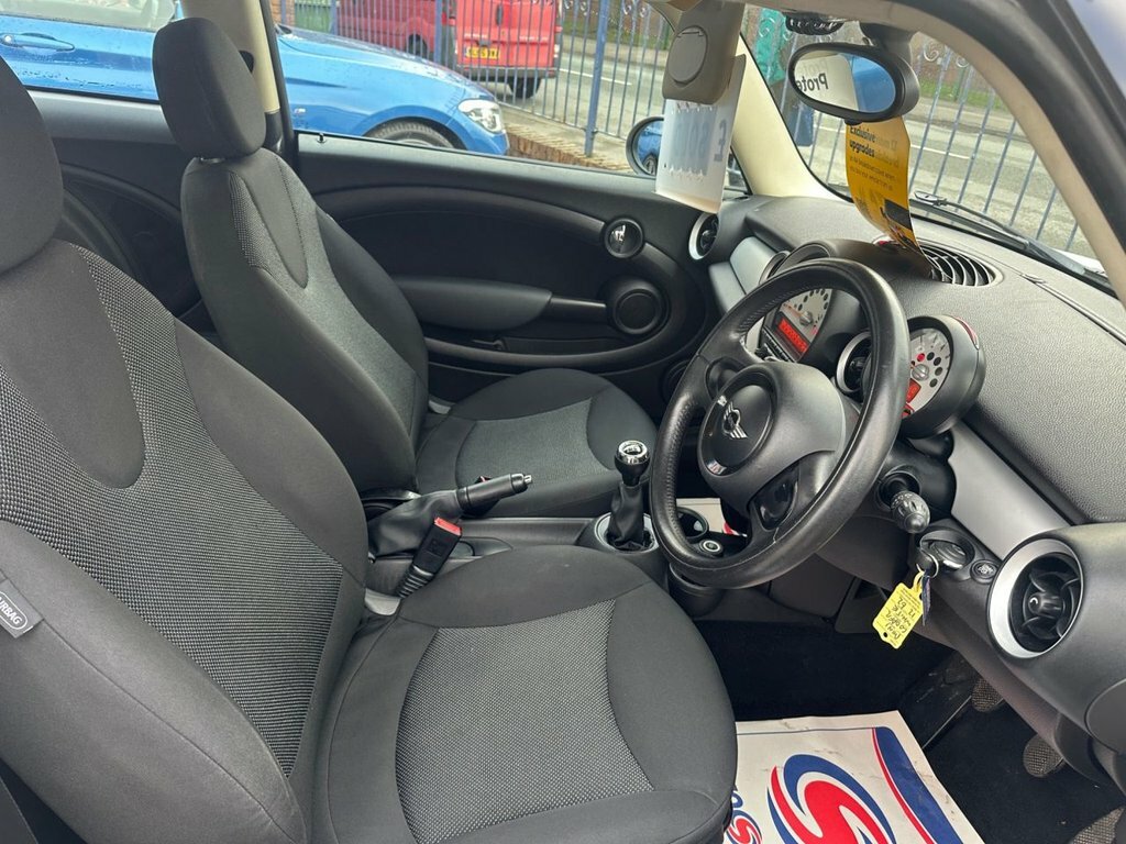 Mini Hatch 1.6L Cooper White #6