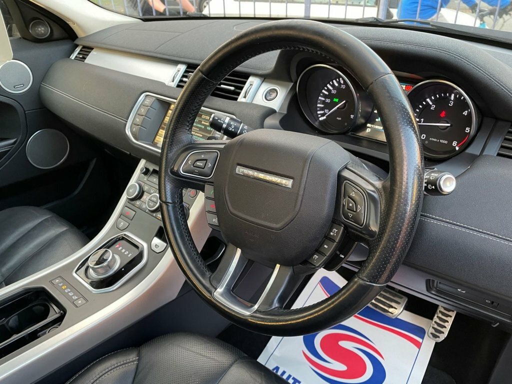 Land Rover Range Rover Evoque Suv 2.0 Si4 Dynamic 201161 White #10