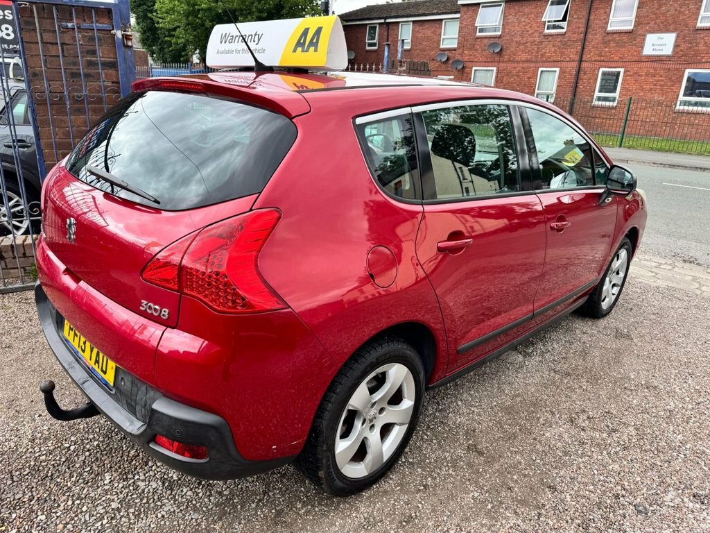 Peugeot 3008 1.6L Active Red #2