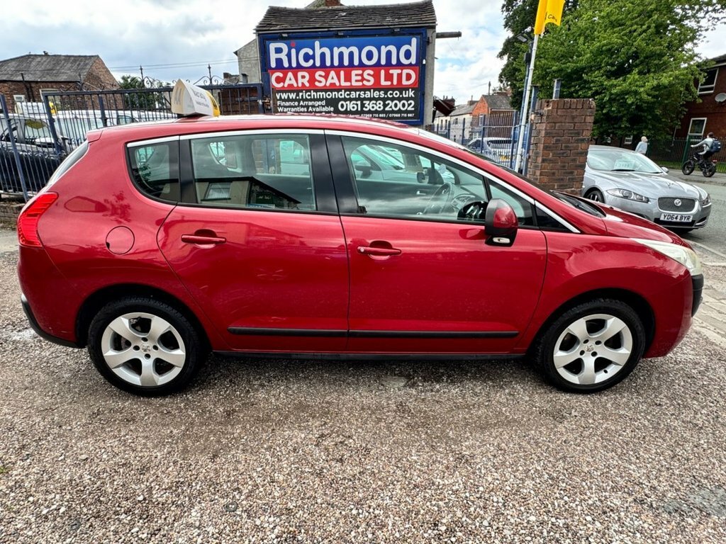 Peugeot 3008 1.6L Active Red #4