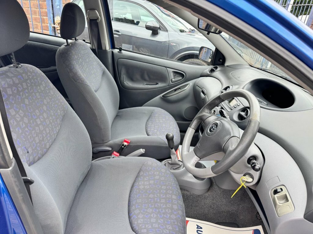 Toyota Aygo Blue Blue #7