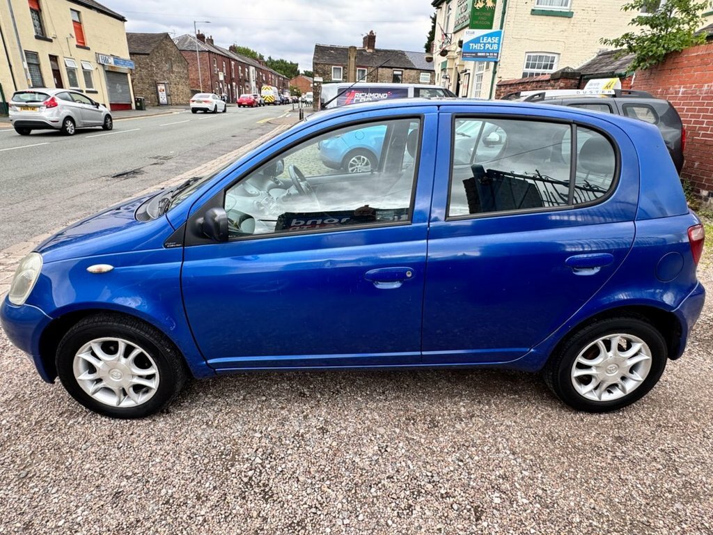 Toyota Aygo 1L Blue Blue #4