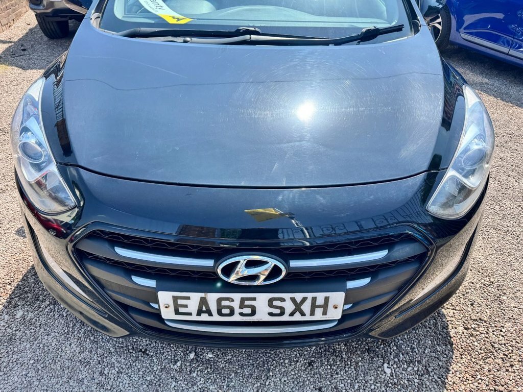 Hyundai I30  White #7