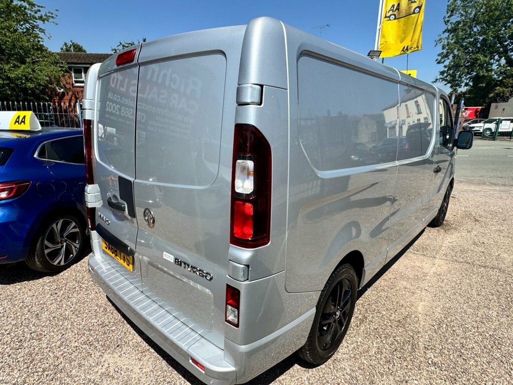 Vauxhall Vivaro 1.6L Limited Edition Nav Silver #2